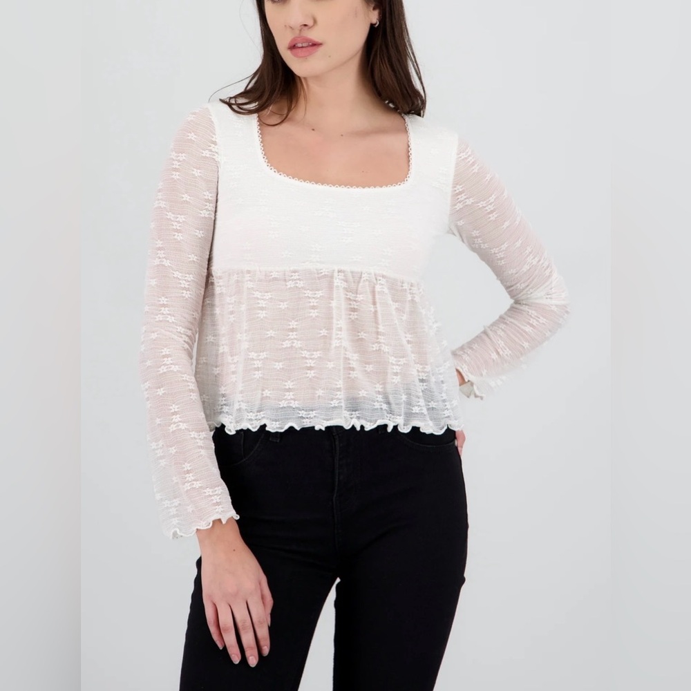Elegant Ivory Lace Top